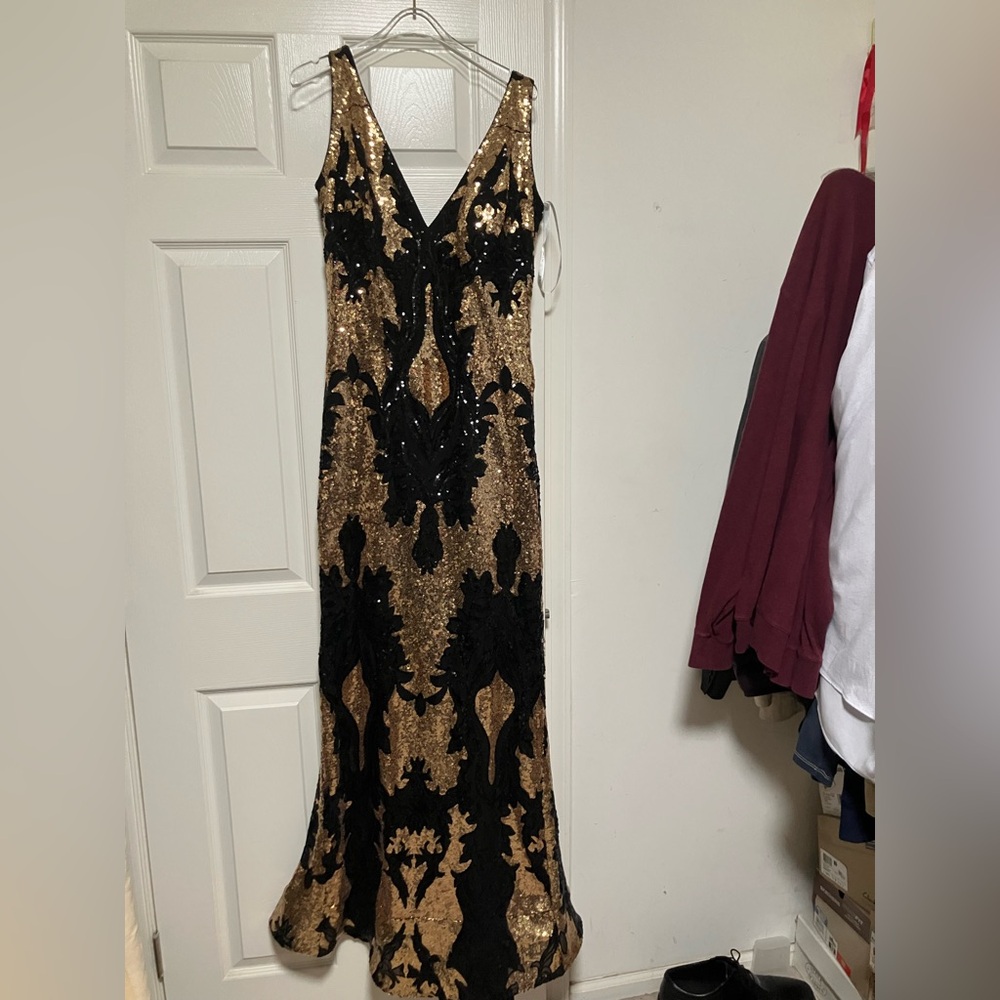 Jovani Black and Gold Sequin Prom Dress size 16